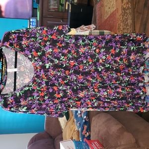 LuLaRoe 3XL Perfect Tee Swing Top Floral Purple Red Black- NWT